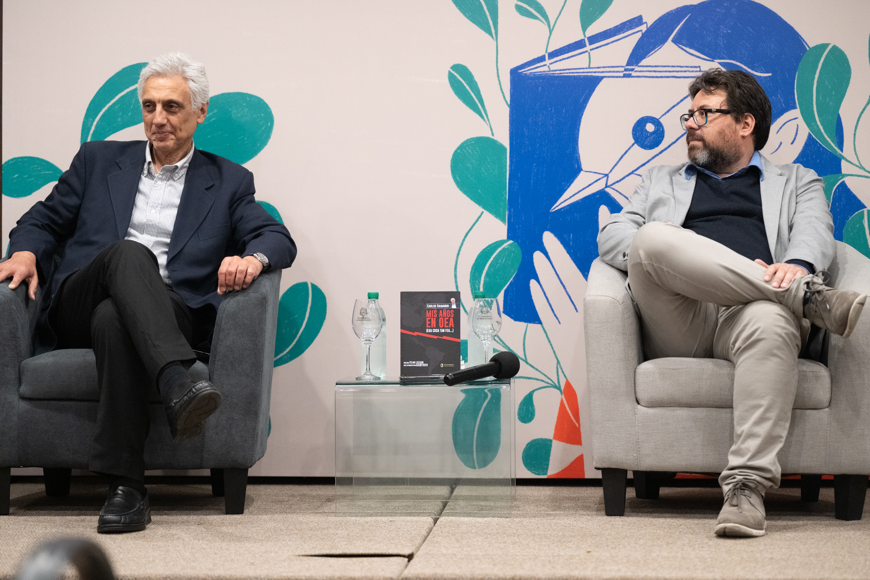 Presentación del libro de Carlos Raimundi, ex Embajador argentino ante la OEA