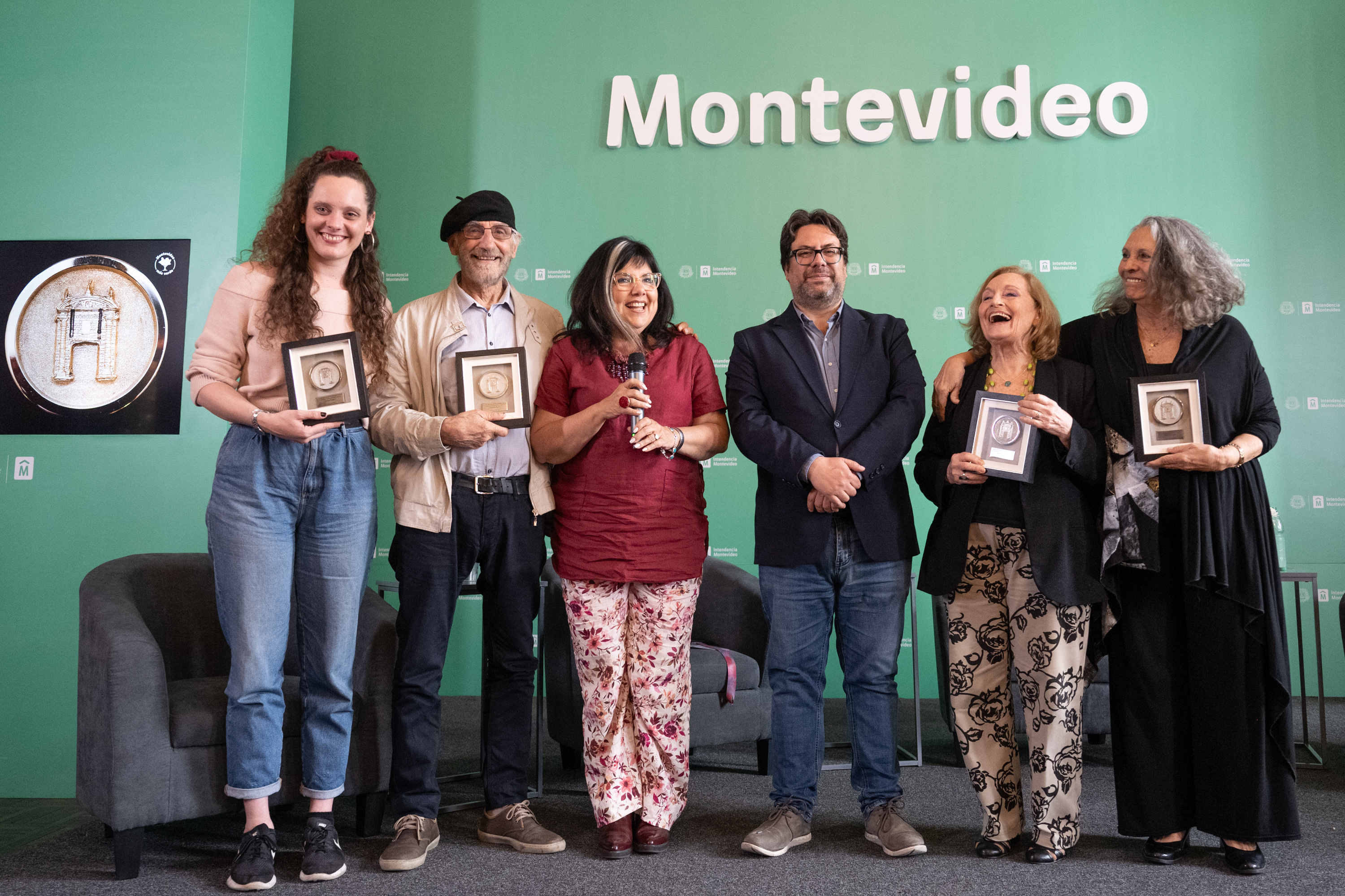 Declaración de Ciudadanos Ilustres de Montevideo a Gloria Demassi, Myriam Gleijer, Jorge Denevi y Osvaldo Reyno