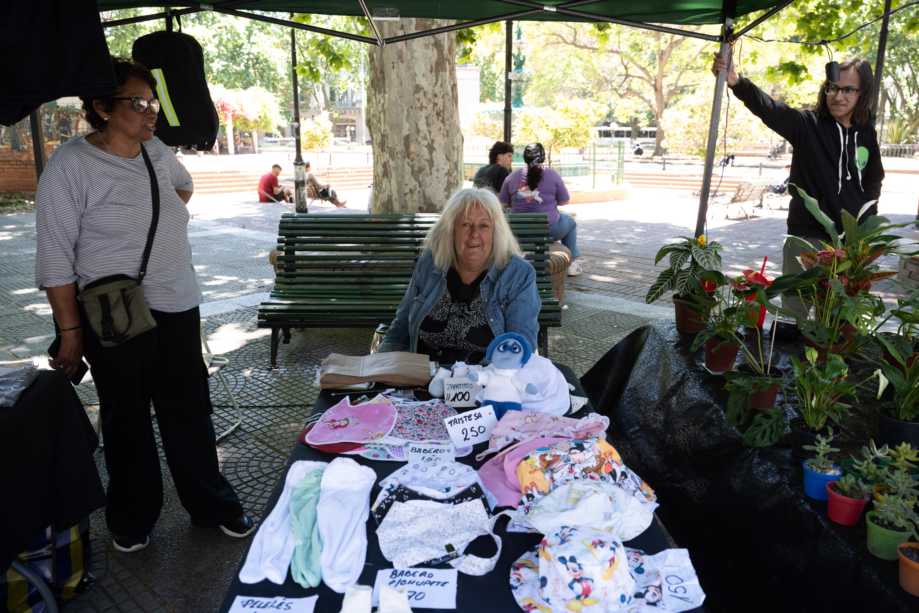 Feria de Economía Social y Solidaria en Plaza de los Treinta y Tres