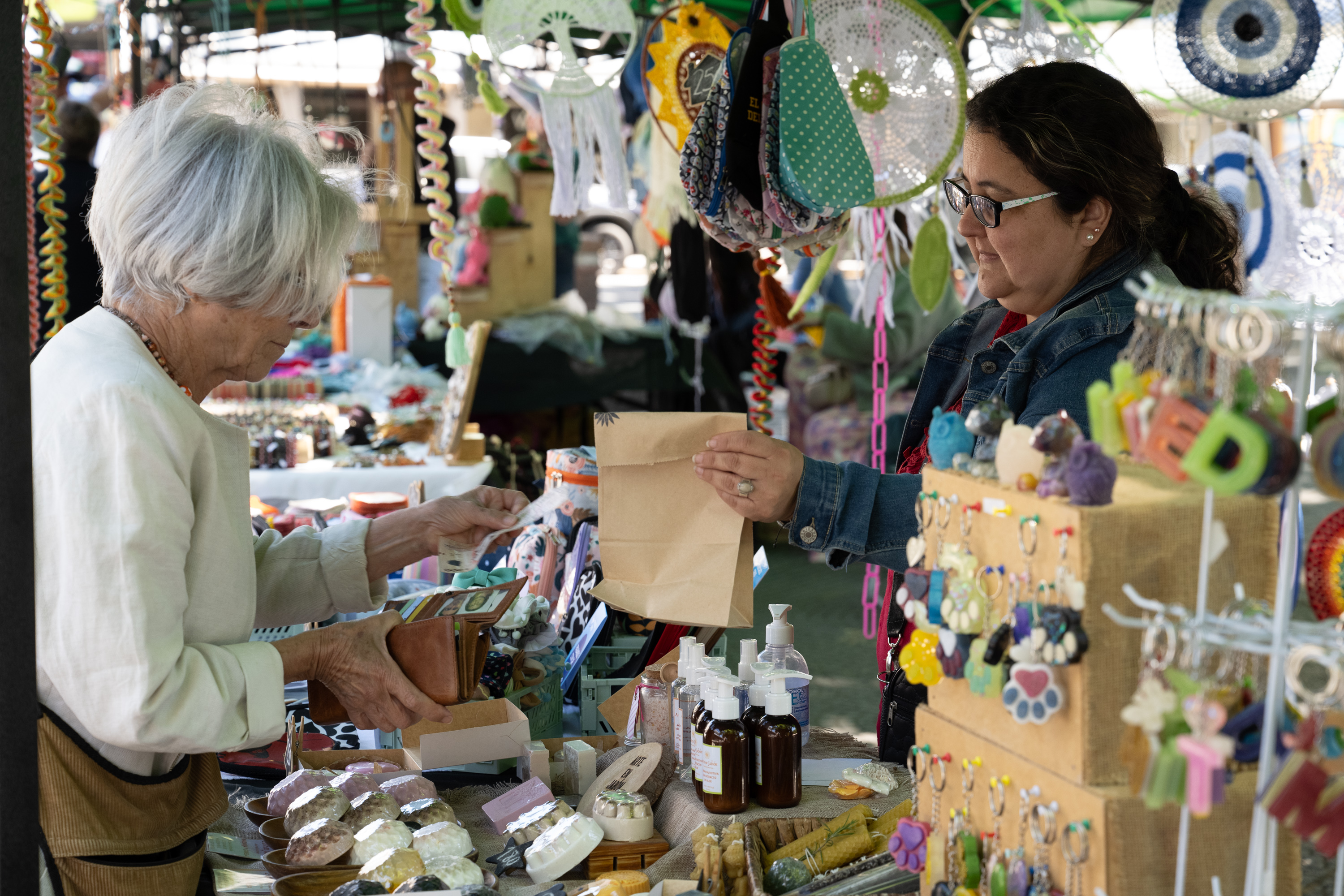 Feria de Economía Social y Solidaria en Plaza de los Treinta y Tres