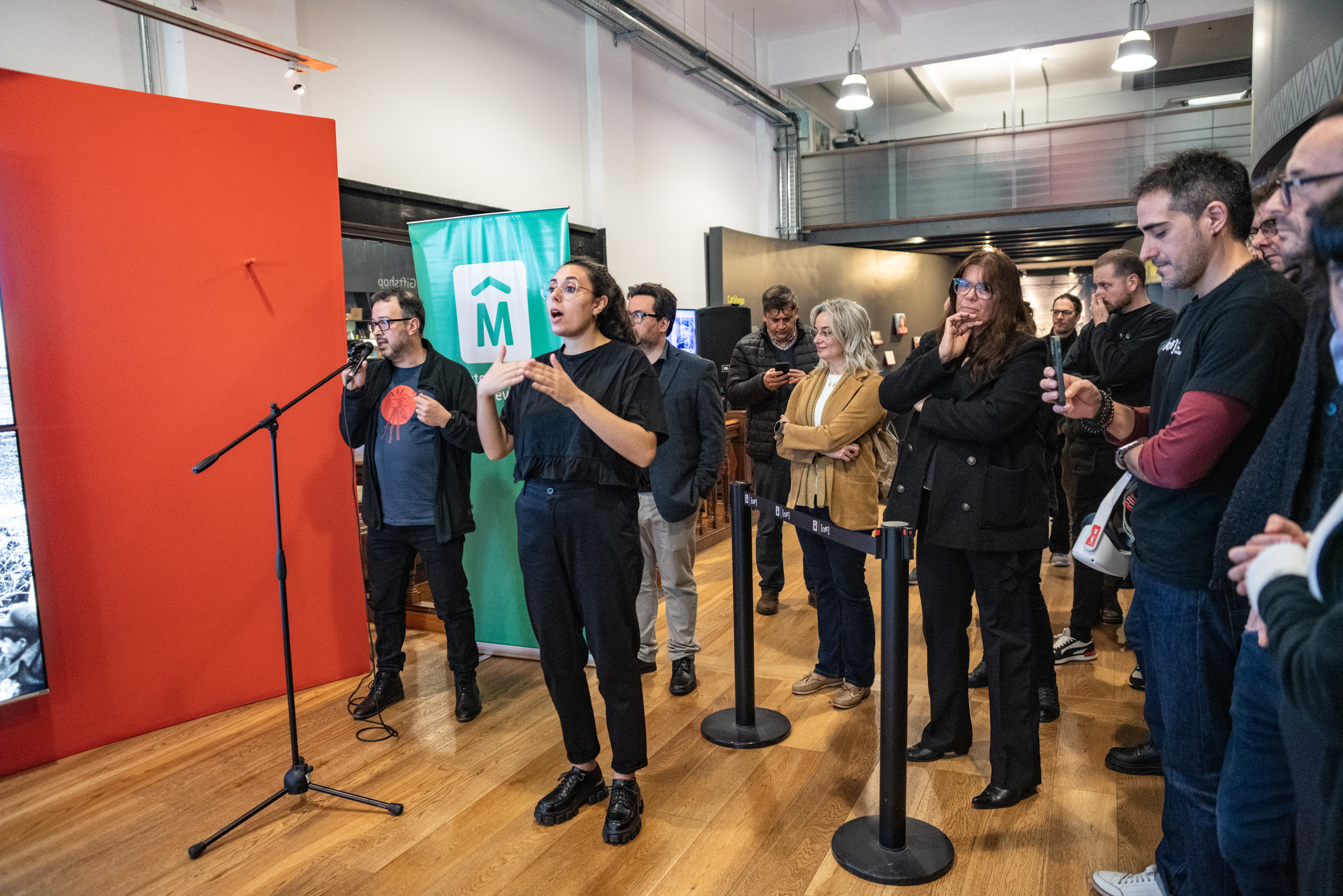 Presentación de RV y azota en el Centro de Fotografía