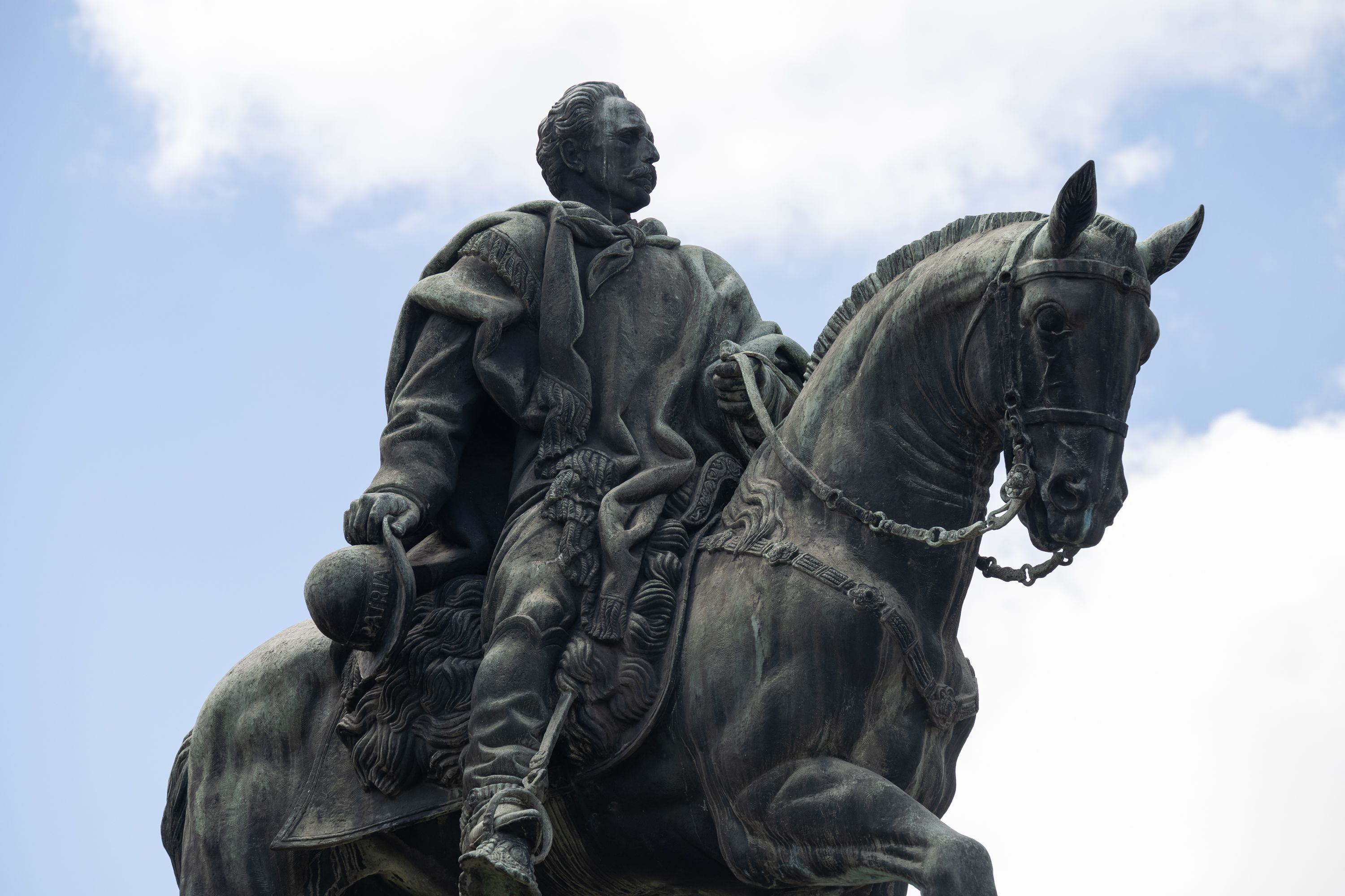 Monumento a Aparicio Saravia