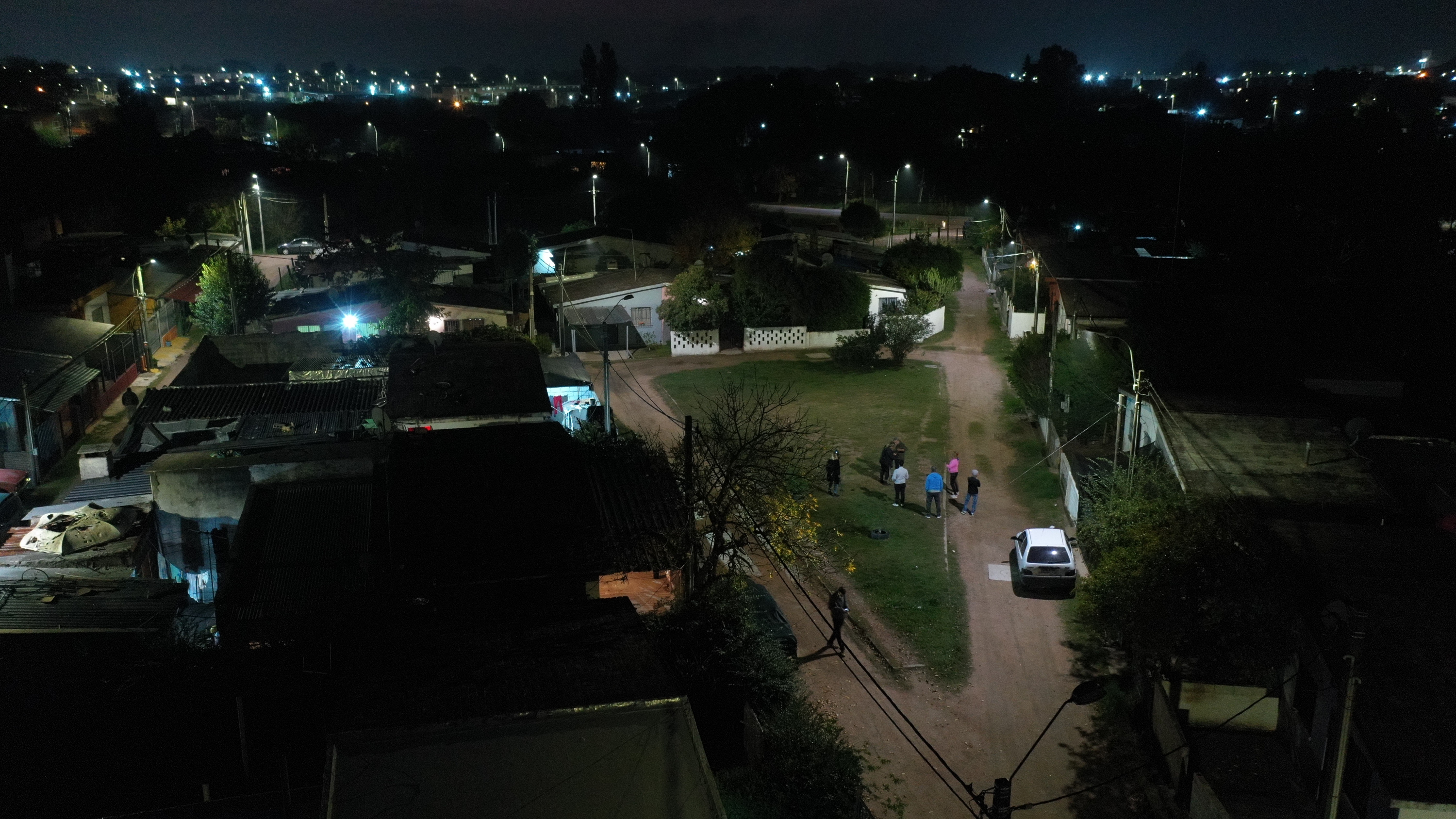 Montevideo se ilumina en el barrio Punta de Rieles
