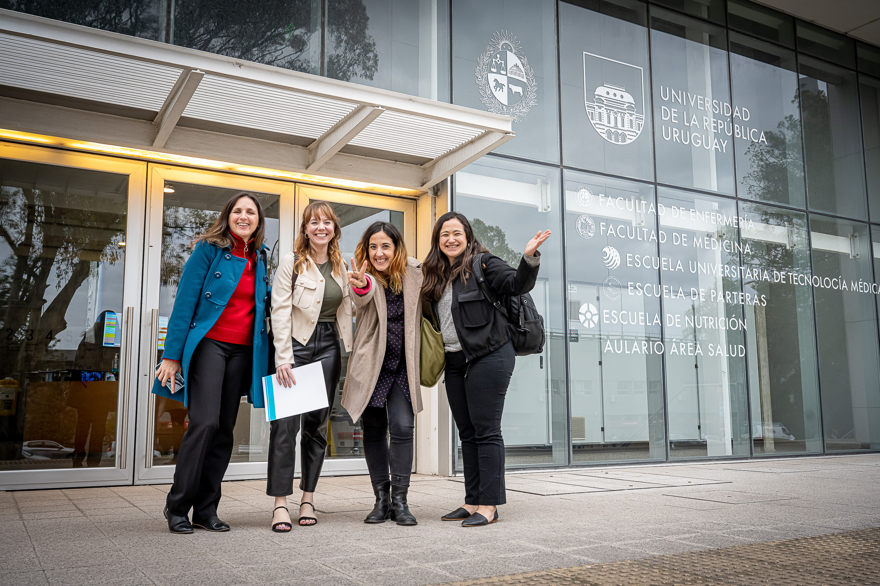 Representantes de Vital Strategies en la Escuela de Nutrición 