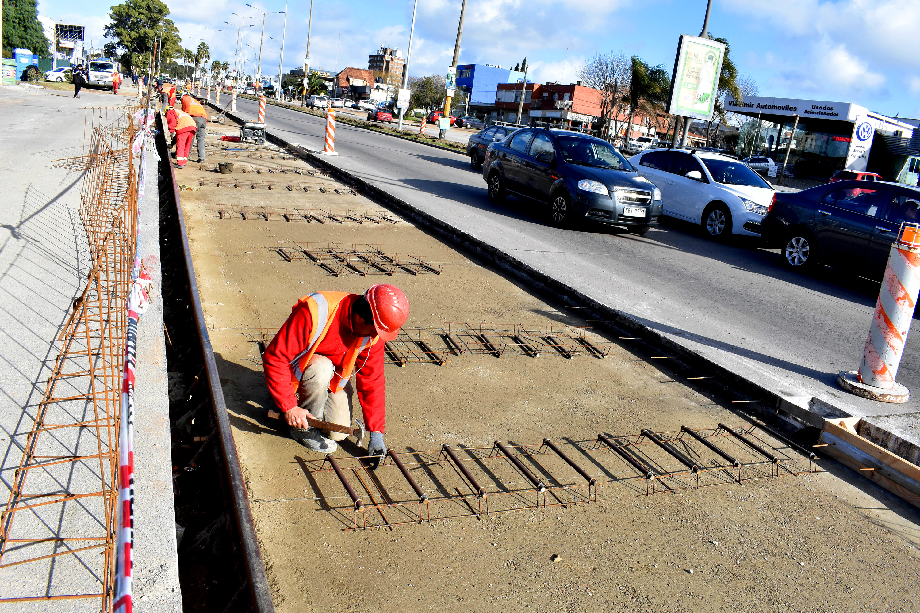 Obra Ensanche Av. Italia y Gallinal