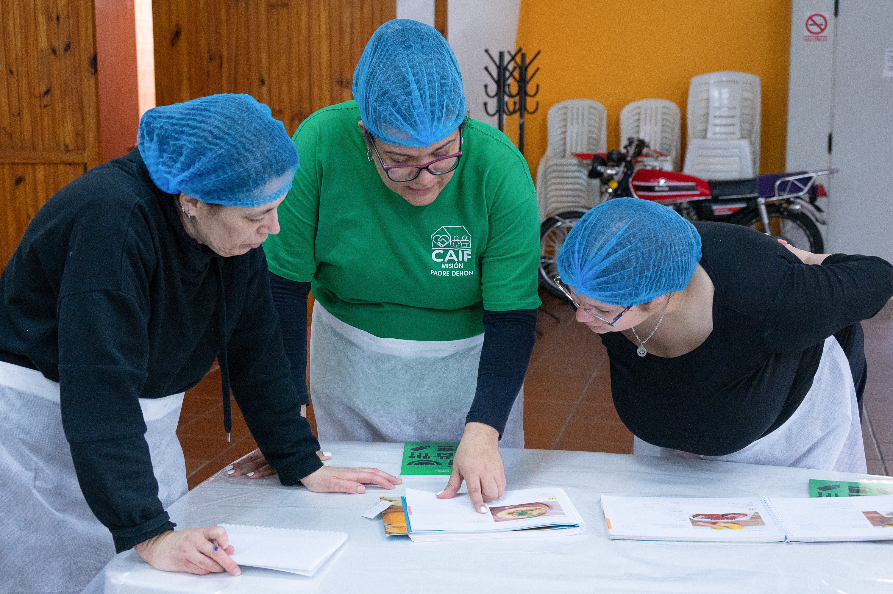 Presentación de kit de orientación nutricional para la primera infancia