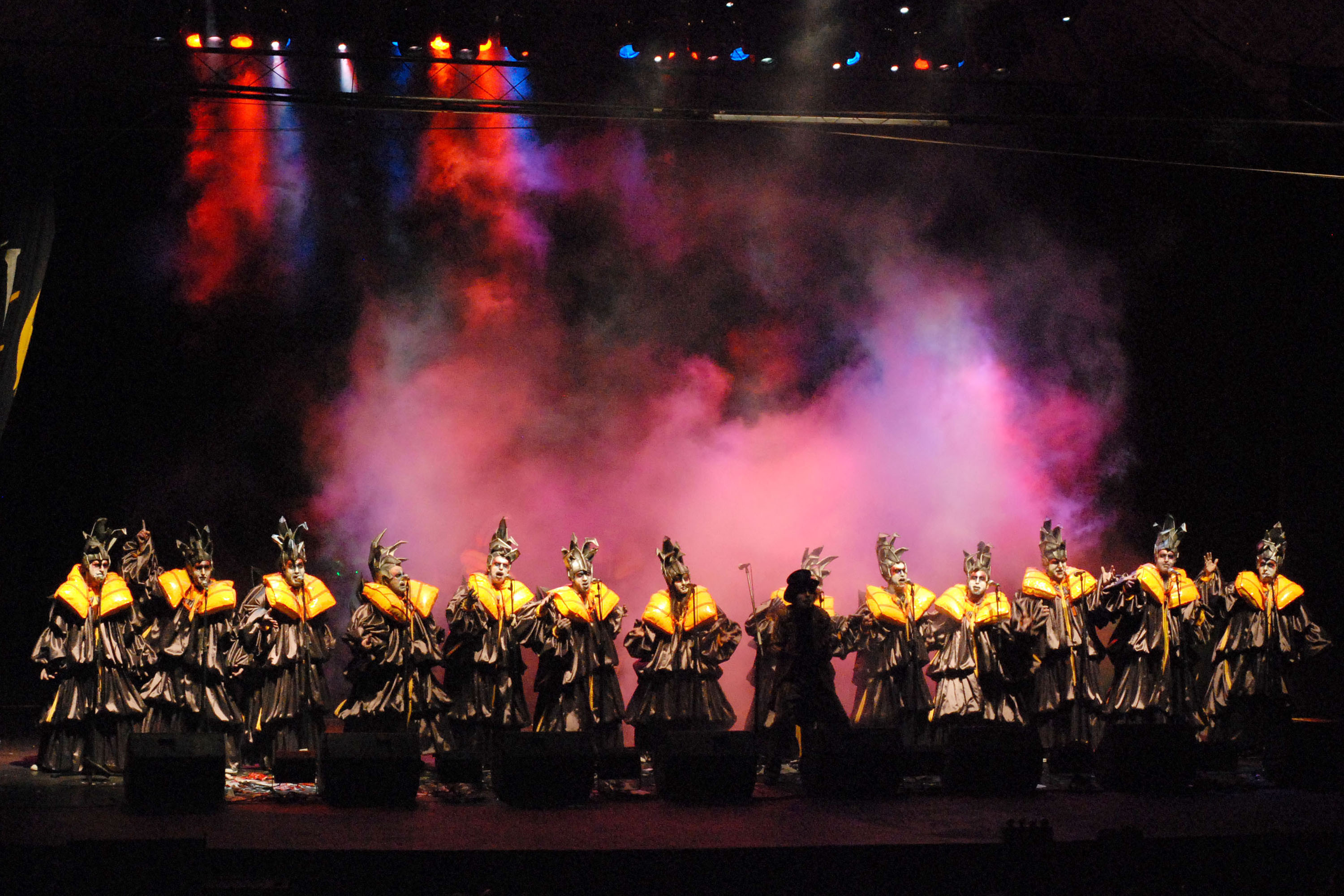 Murga Agarrate Catalina en Concurso Oficial de Agrupaciones Carnavalescas en el Teatro de Verano