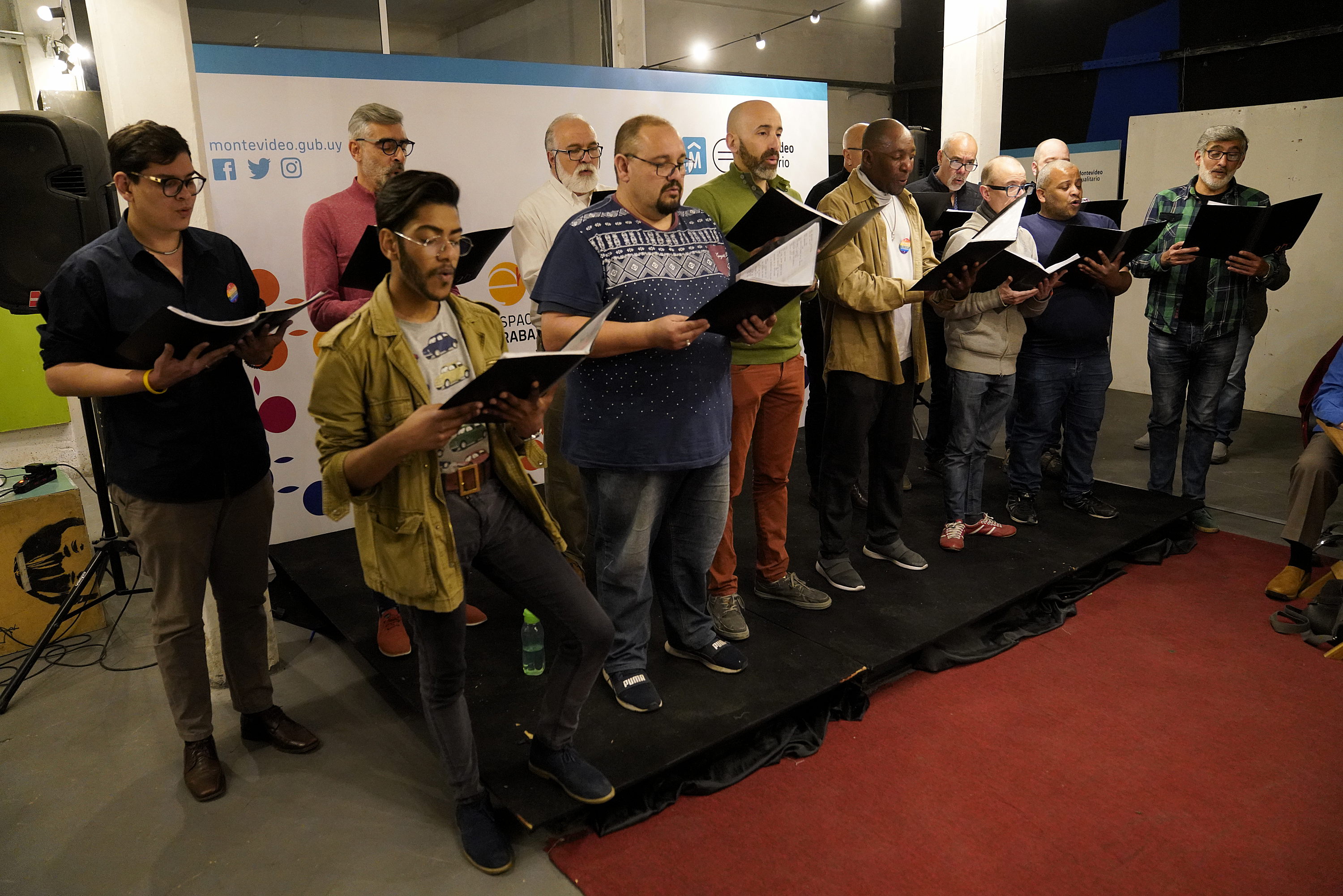 Ensayo del Coro de Hombres Gay de Montevideo