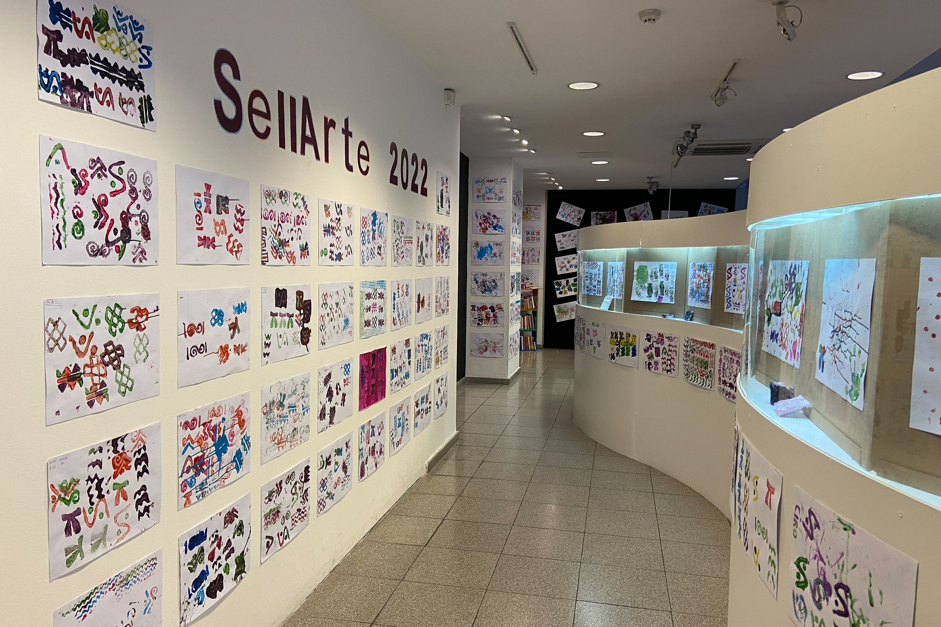 Entrega de premios exposición SellArte en el MuHAr