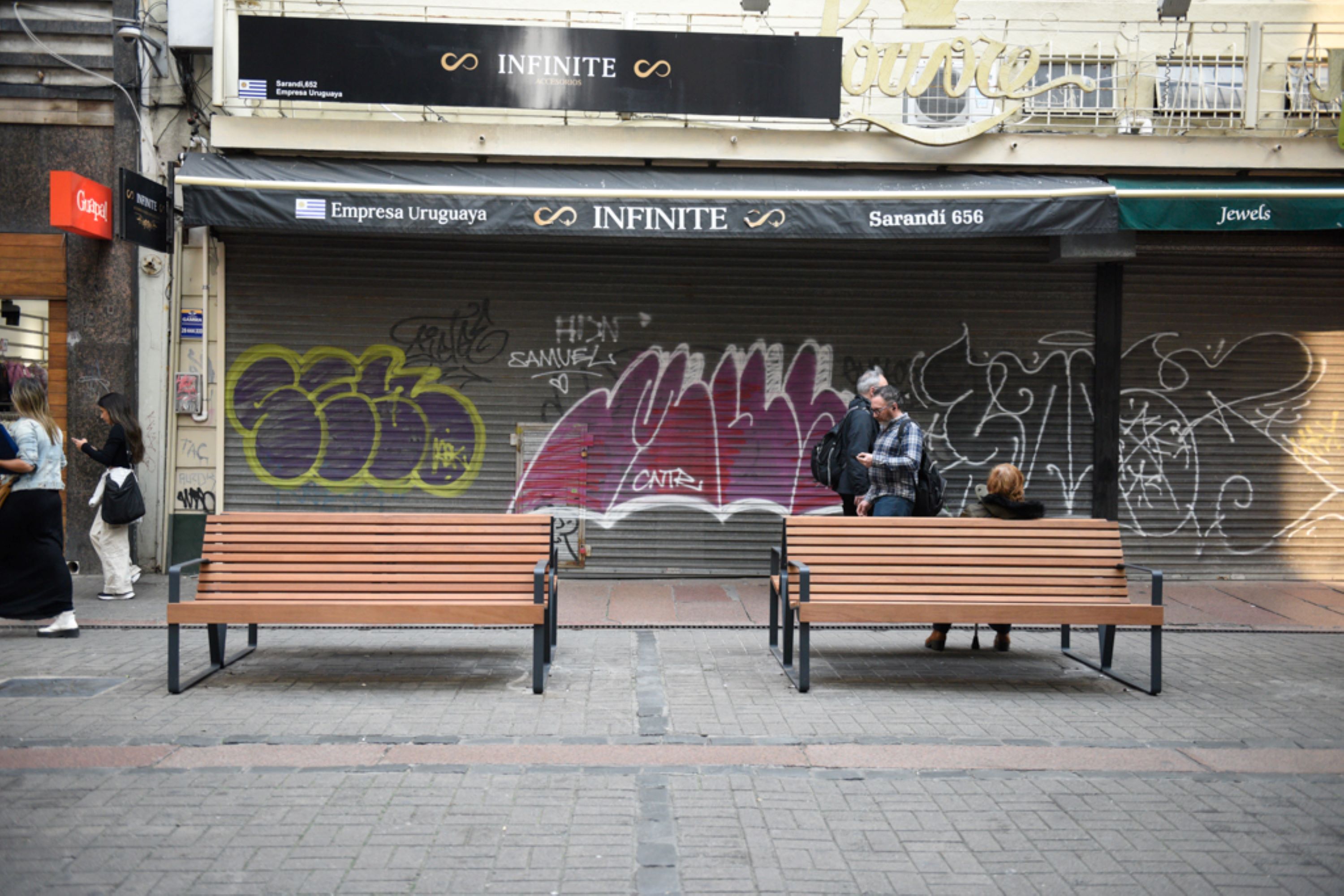 Cambios en el mobiliario urbano de la Ciudad Vieja