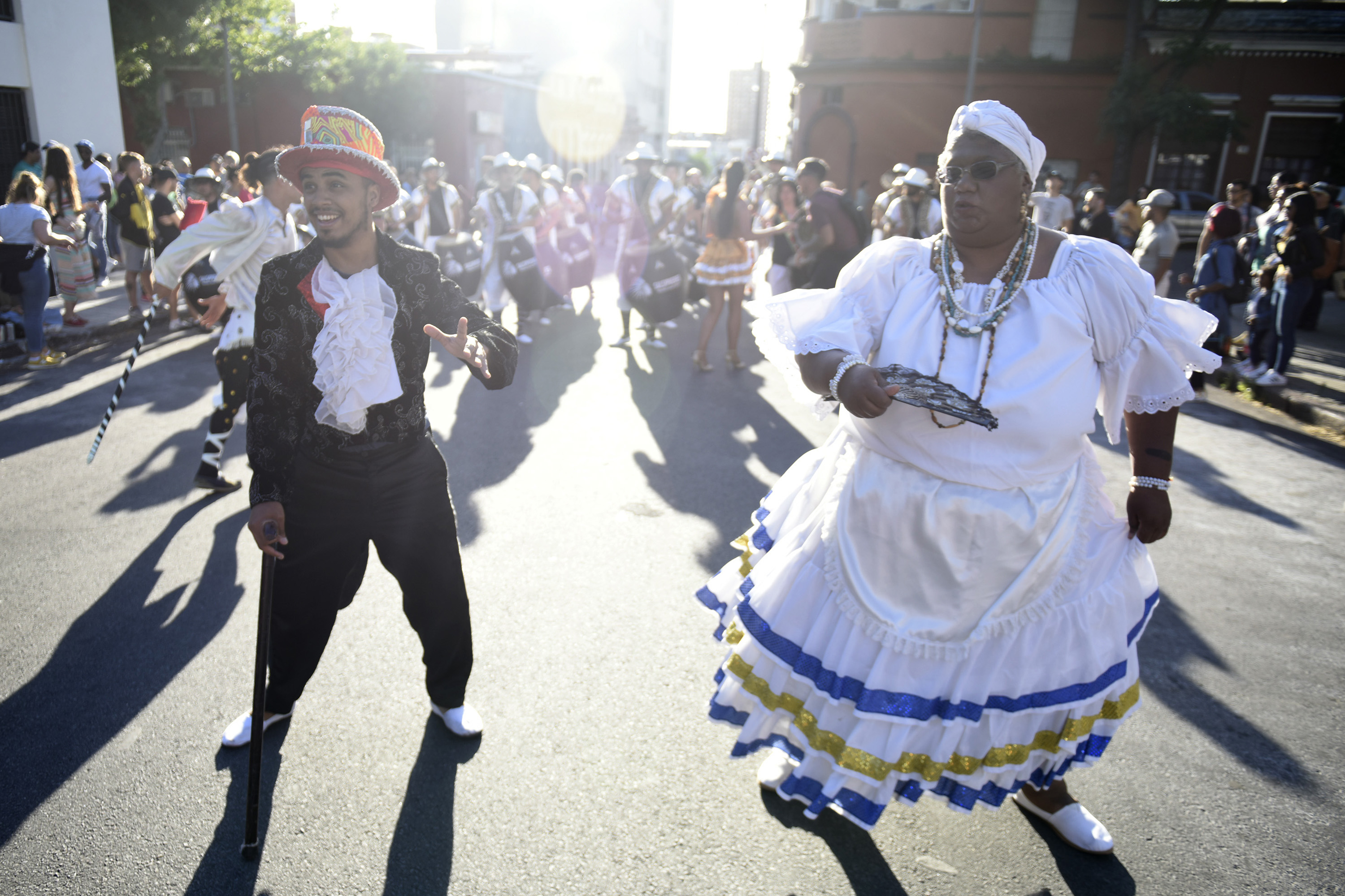 Desfile de Cuerdas de Tambores de la Movida Joven