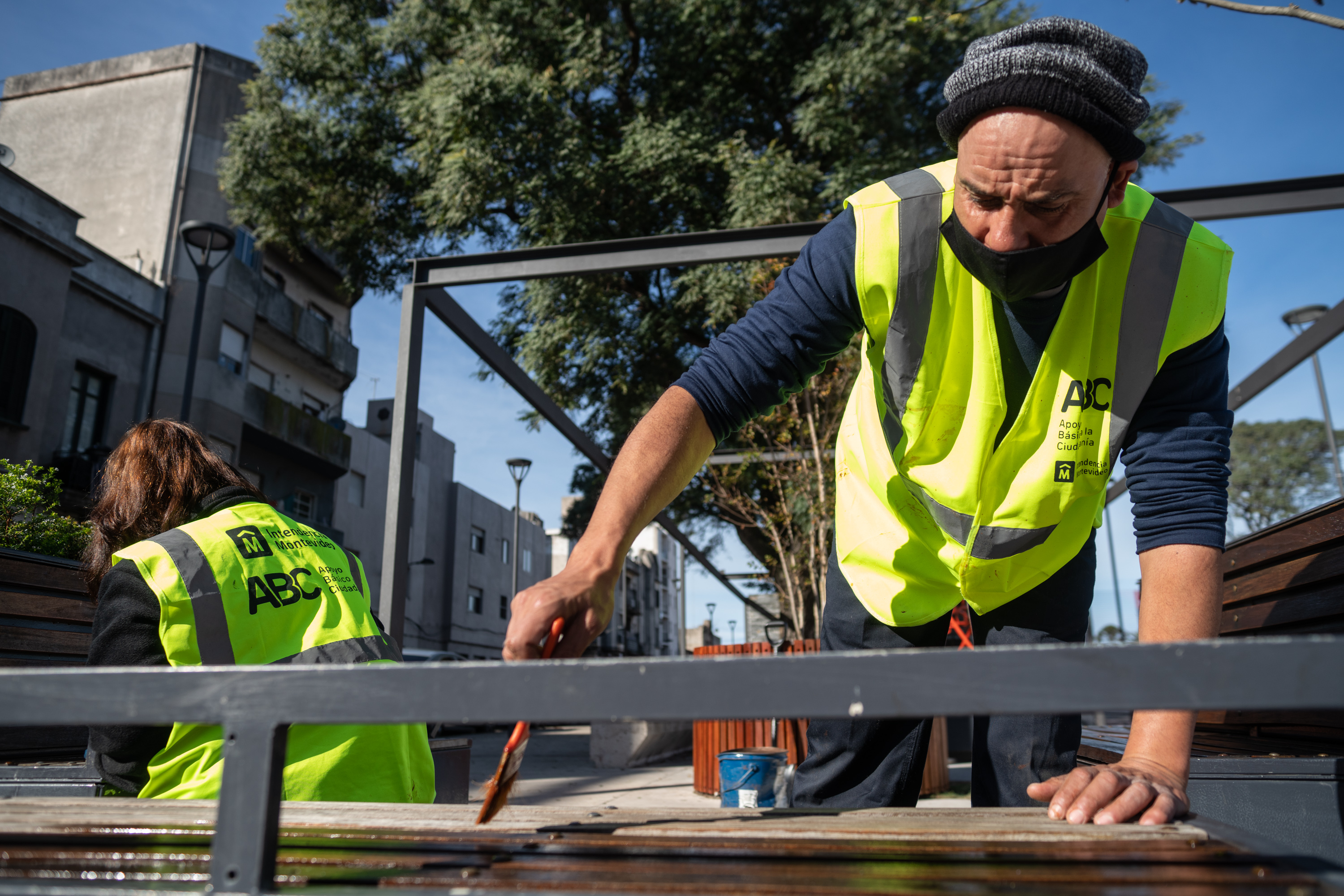  Trabajos de mantenimiento en Plaza de Deportes Nº1 en el marco del Programa ABC Oportunidad Trabajo