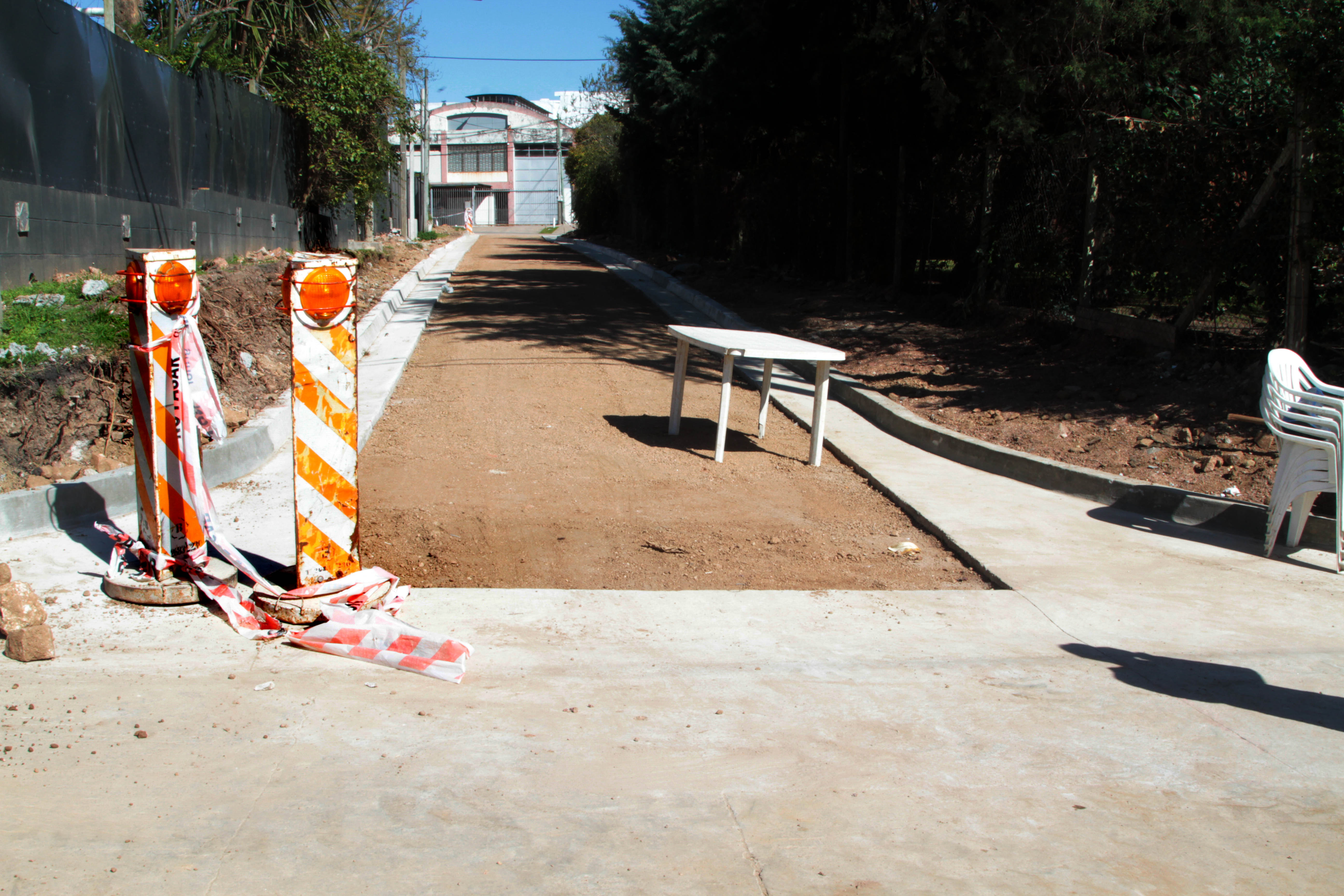 Obras viales en la calle Héctor Gerona  y Rambla Euskal Erría