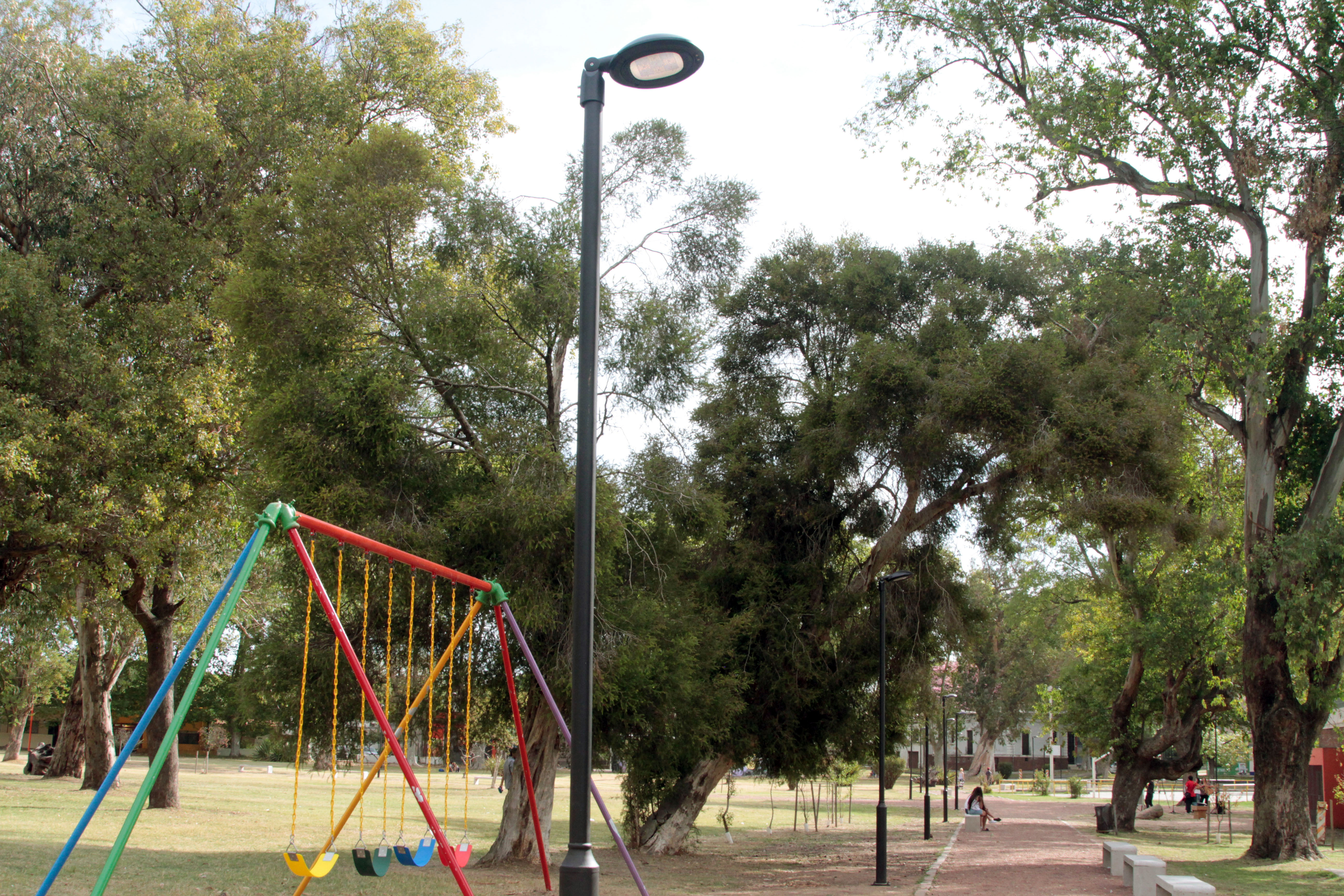 Inauguración de obras en Plaza Lázaro Gadea