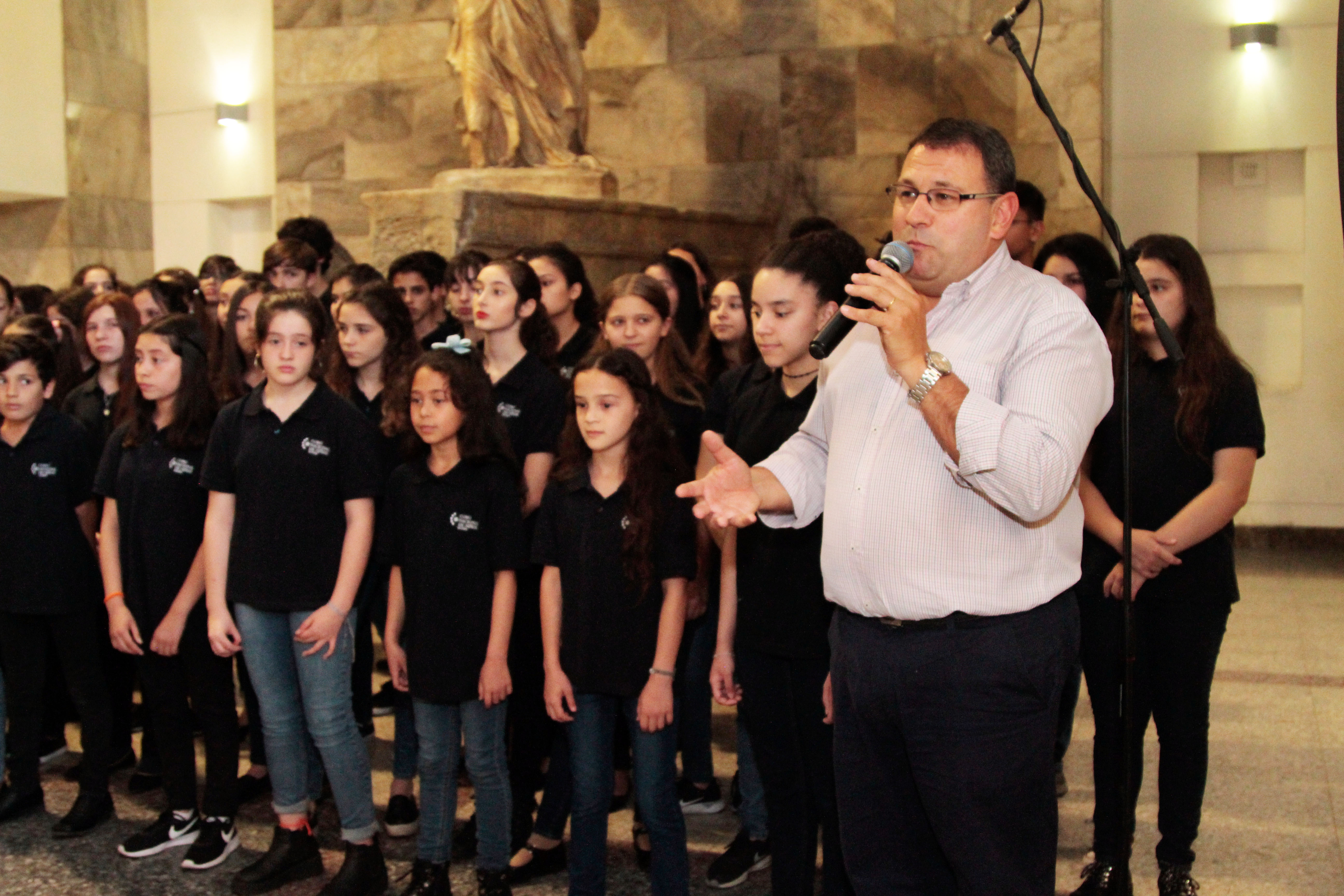 Coro de niños del Sodre en Feria Mypes