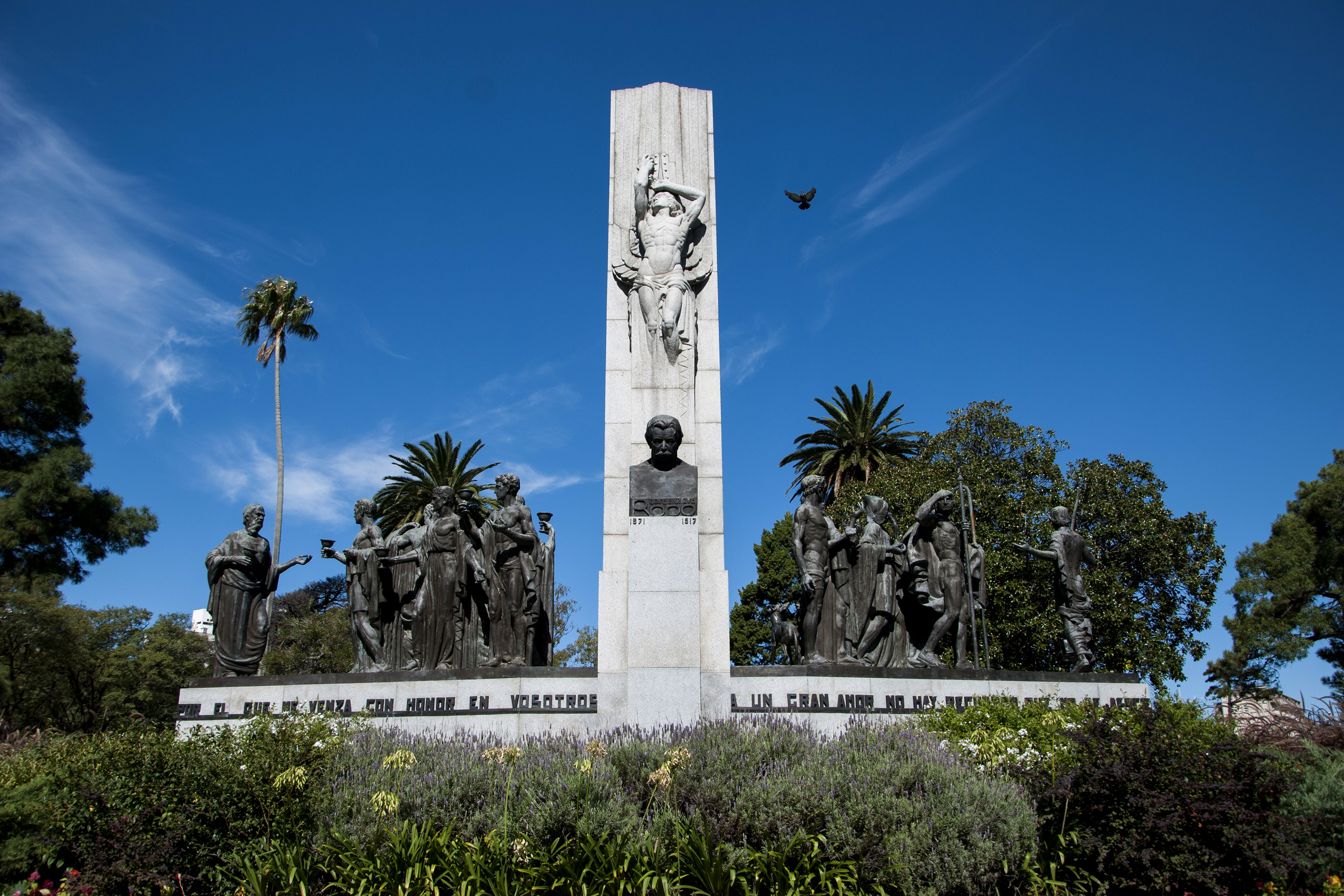 Monumento a José Enrique Rodó