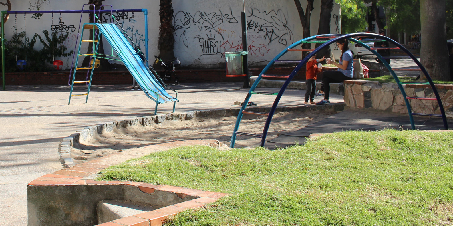 plaza infantil Libertad y Pereira