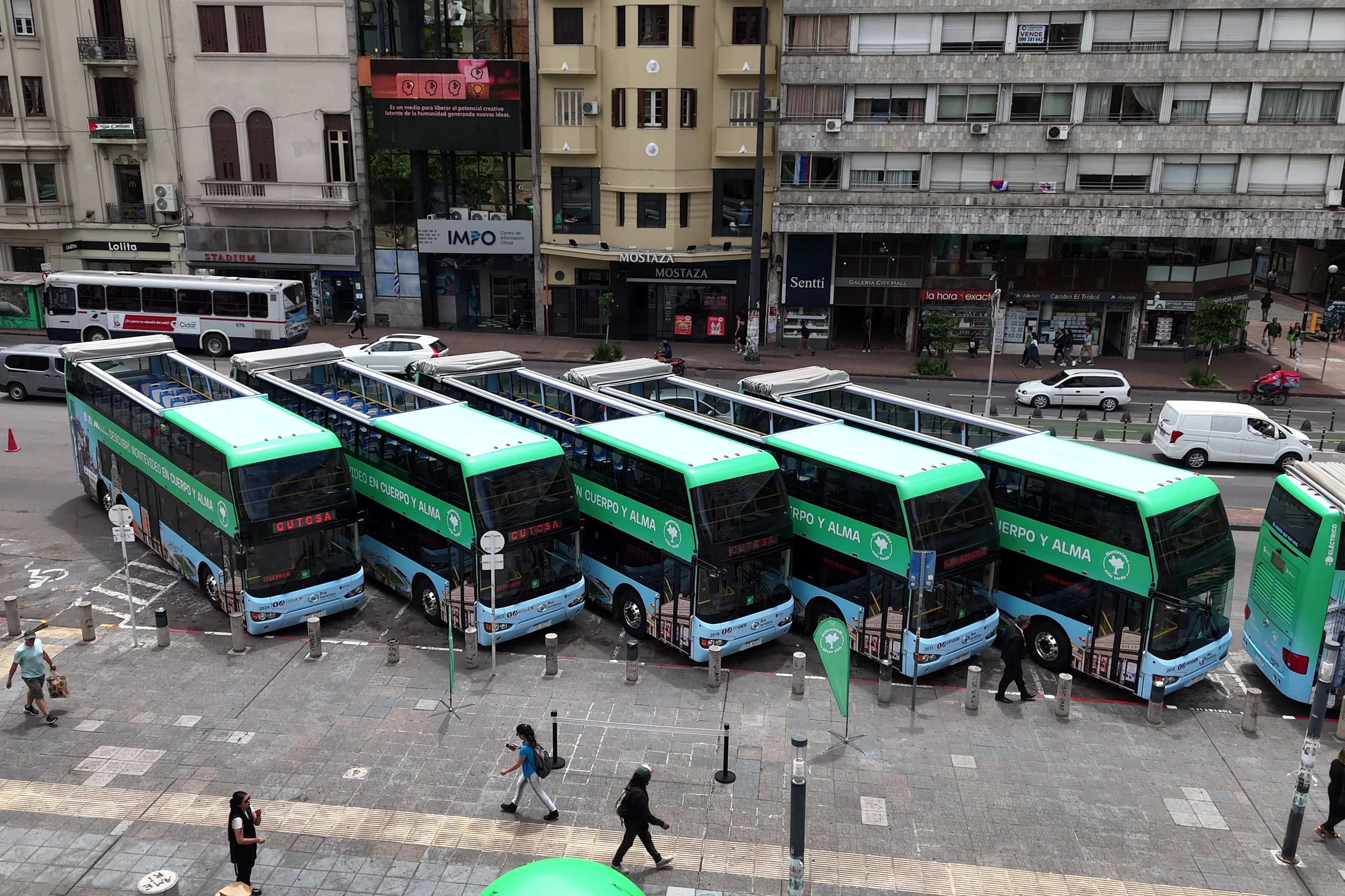  Lanzamiento del Bus Turístico