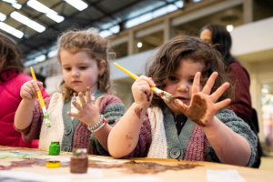 Esquinas Club de Arte, de Montevideo a Jugar en el Espacio Modelo