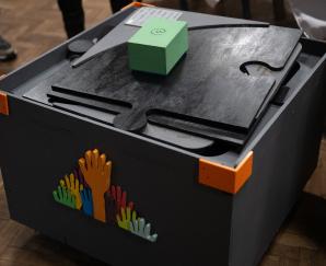 Presentación de maqueta háptica en la Escuela Nº 198 para ni