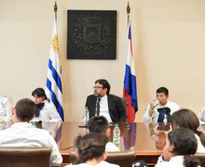 Presentación del Concejo de niñas y niños en el gabinete
