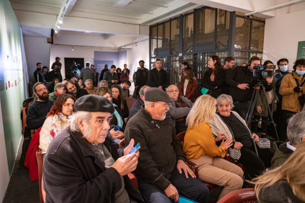 Centro de Fotografía de Montevideo concede acceso a fotos del diario «El Popular»