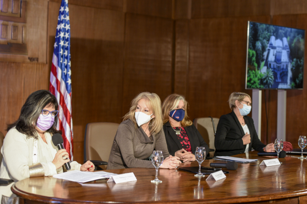 Conferencia de prensa por premio al Museo Juan Manuel Blanes en coordinación con la Embajada de EEUU