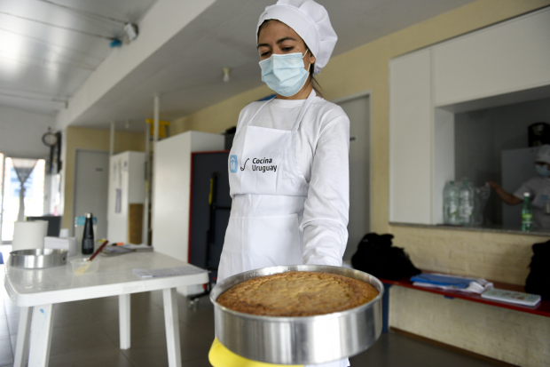 Taller de Cocina Uruguay en el Salón Comunal Elena Graña