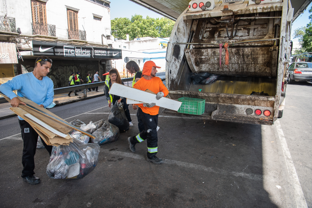 Operativo de limpieza por feria de Reyes en Paso Molino