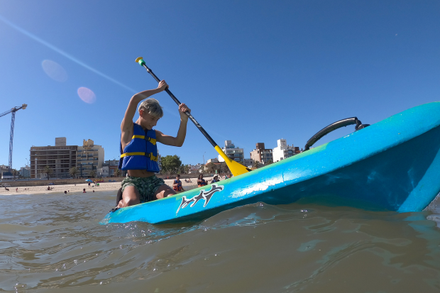 Deportes náuticos en Escuela de Mar de Playa Honda