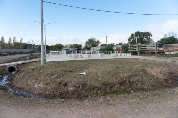 Limpieza de plazas en barrio Aquiles Lanza en el marco del Plan ABC+ Unión - Malvín Norte