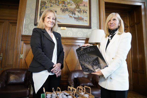 Reunión de la intendenta Carolina Cosse con la vicepresidenta Beatriz Argimon