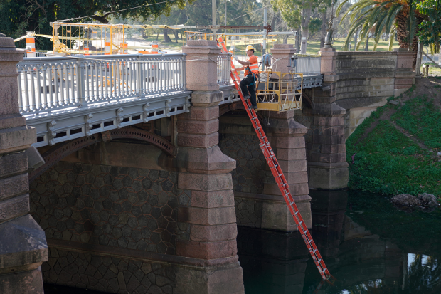 Reparación de baranda del Puente Buschental