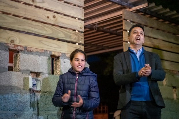 Montevideo avanza en iluminación: Encendido de luces en el barrio 1º de Mayo