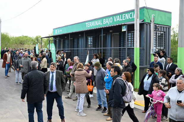 Inauguración de terminal de ómnibus Bajo Valencia