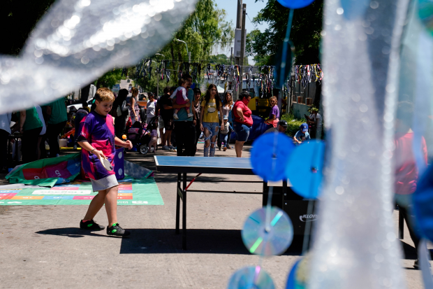 Peatonal barrial en el Municipio A , 23 de noviembre de 2023