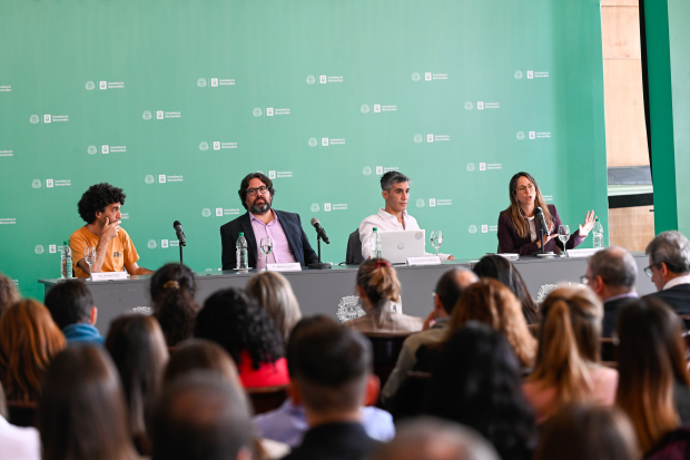 Presentación de la meta institucional a las direcciones superiores y funcionales  