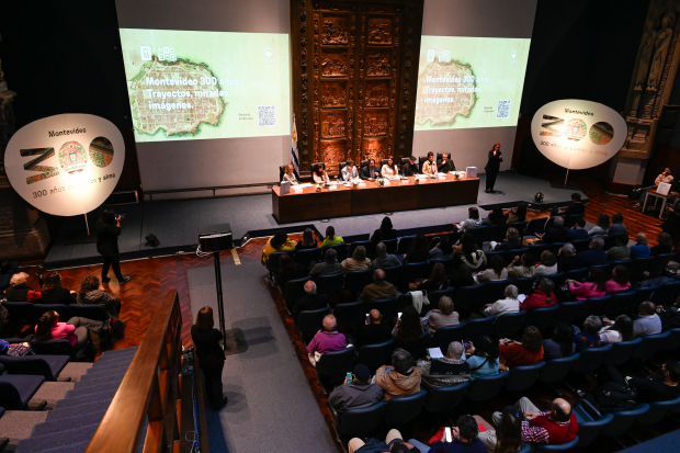 Presentación del libro: Montevideo 300 años: Trayectos, miradas, imágenes   