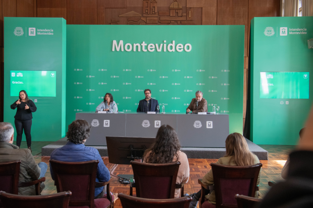 Conferencia de prensa: IM abre llamado paritario para aspirantes a permisarios de transporte oneroso de pasajeros