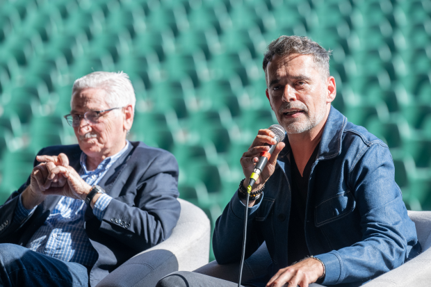 Lanzamiento del sello conmemorativo de los 80 años del Teatro de Verano