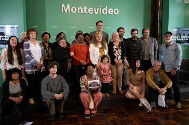 Conferencia de prensa por hallazgo de restos arqueológicos en el Caserío de los Negros