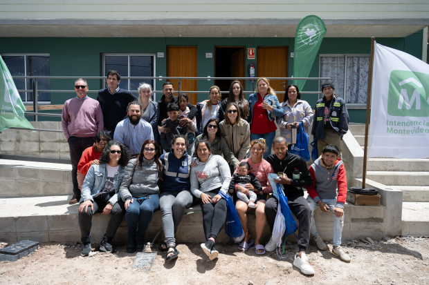 Inauguración de viviendas para el realojo de familias del asentamiento El Progreso