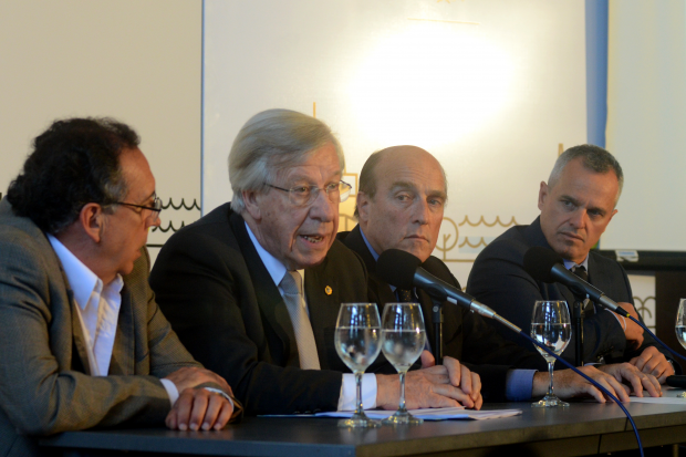 Conferencia de prensa Daniel Martínez y Danilo Astori
