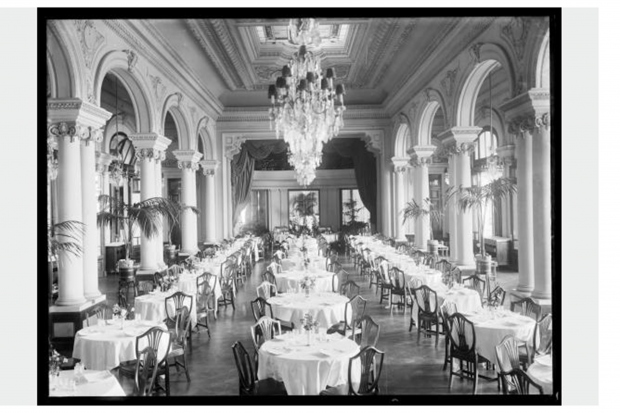 Comedor. Piano Nobile. Hotel Carrasco. Año 1921