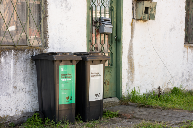 Contenedores domiciliarios en Santiago Vázquez