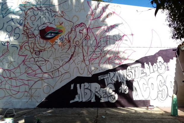Mural «Transitemos libres de acoso» en Municipio CH
