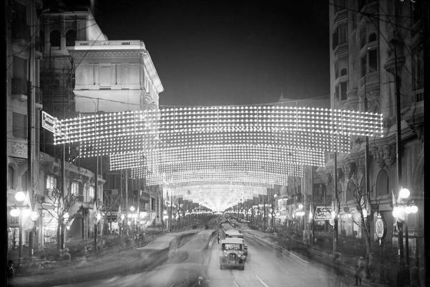 Iluminación de carnaval en 1930