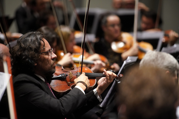 Orquesta Filarmónica de Montevideo en concierto