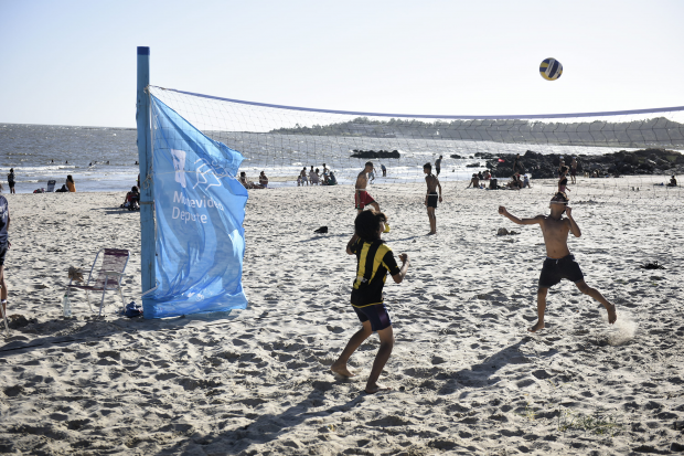 Actividades deportivas en la playa Santa Catalina