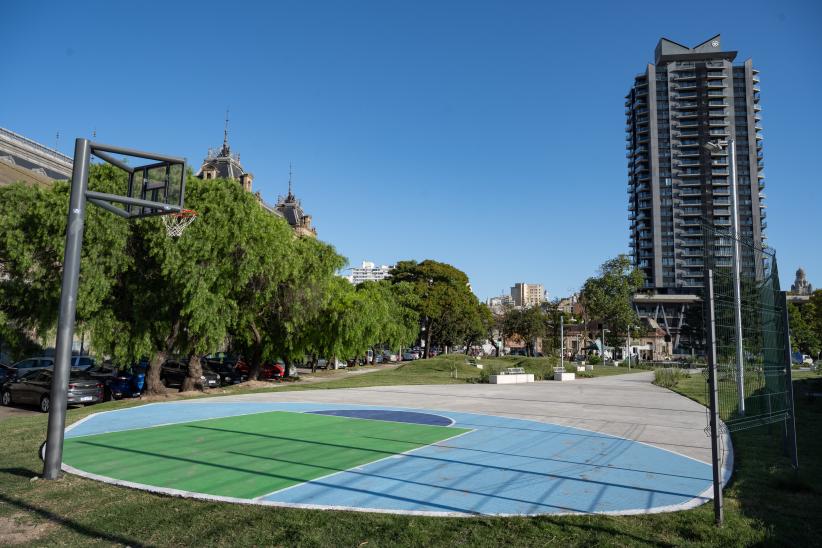 Inauguración de obras en Plaza Neruda